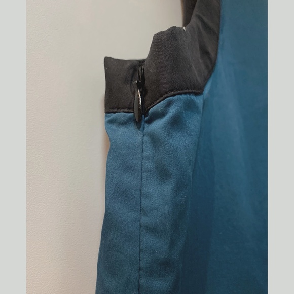 Ann Taylor Loft | Blue Geometric Shift Dress - Picture 5 of 7